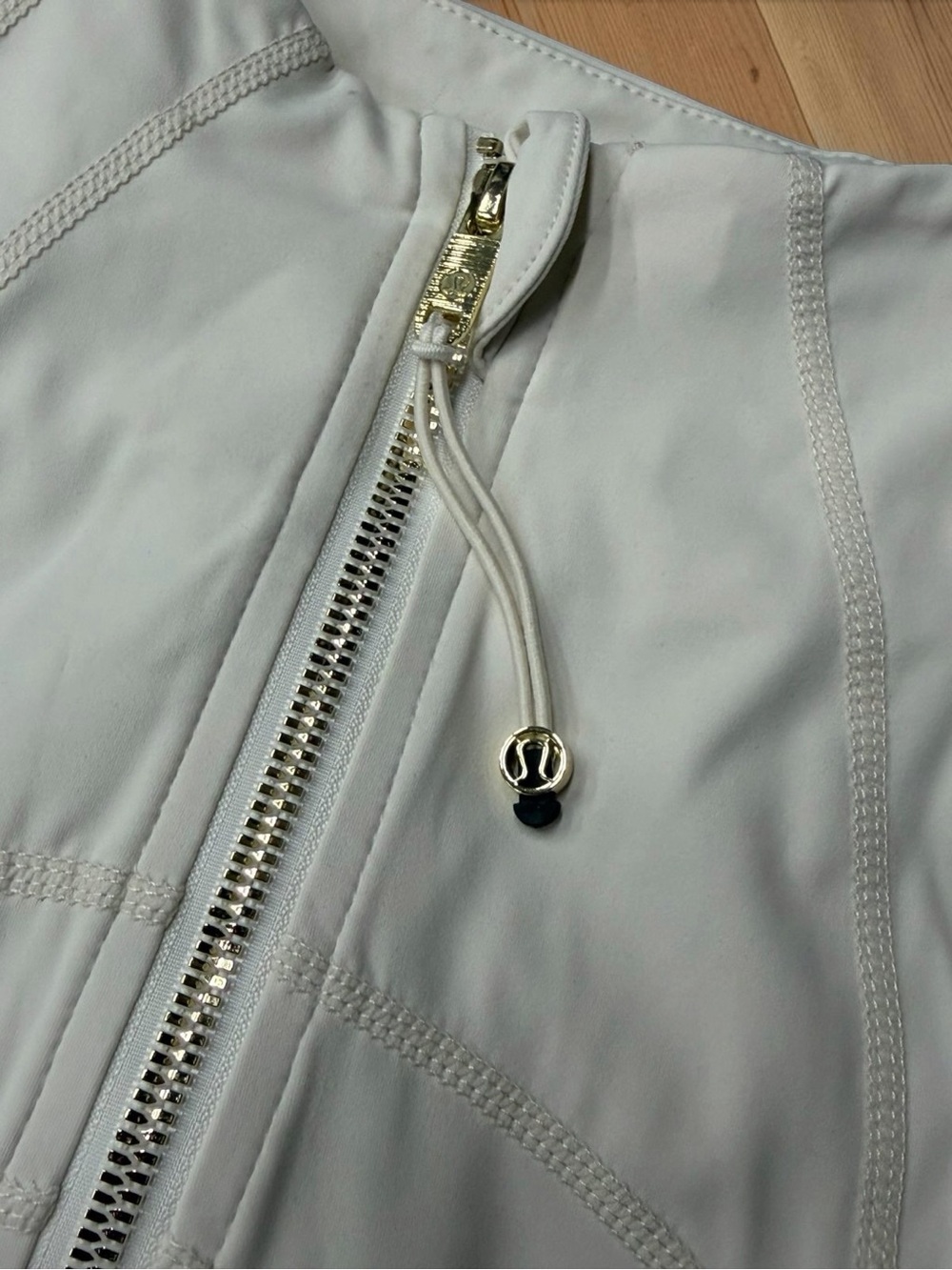 Lululemon Define Jacket + Leggings Set – Bone White Gold zipper – Brand New - Picture 3 of 5